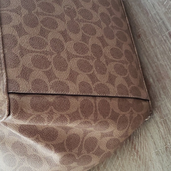 Coach diaper baby bag - Picture 8 of 11